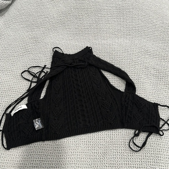 🔥SEND OFFERS🔥NWOT Danielle Guizio knitted top - Picture 5 of 5